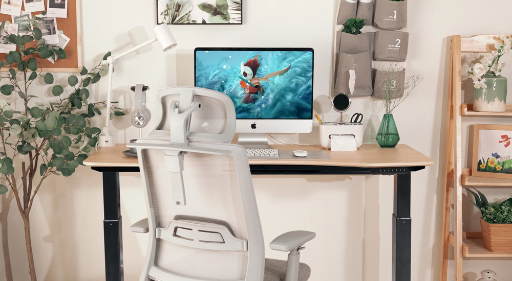 FinerCrafts Standing Desk: Curved Top